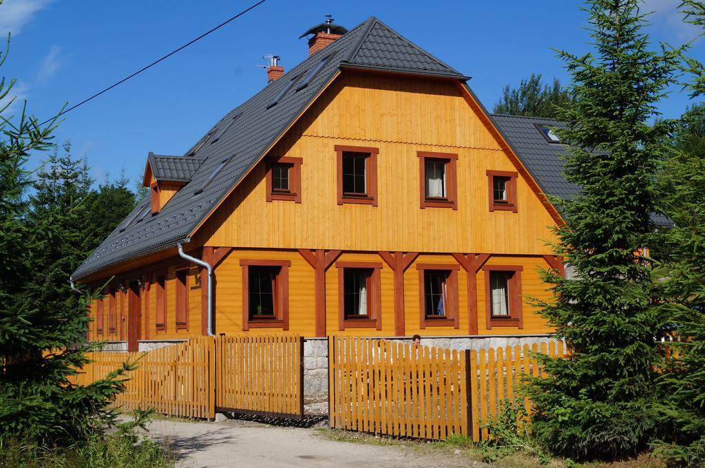 Misiowka Apartment Шклярска Поремба Екстериор снимка